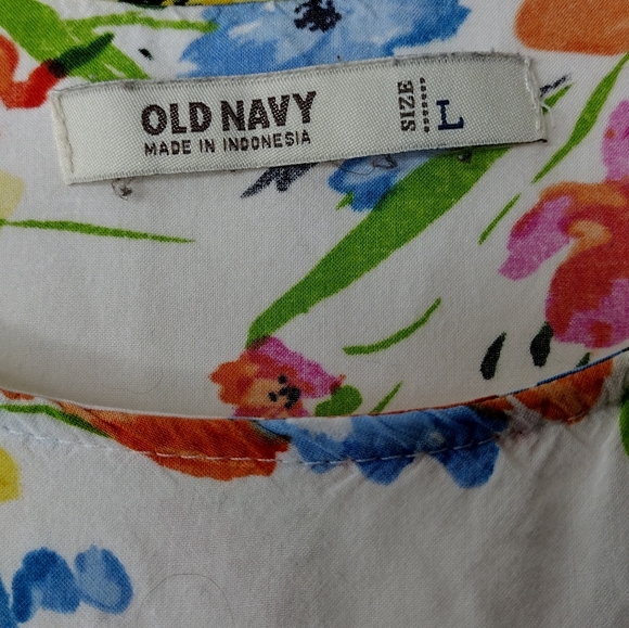 Women's floral old navy sleeveless top - Picture 3 of 3